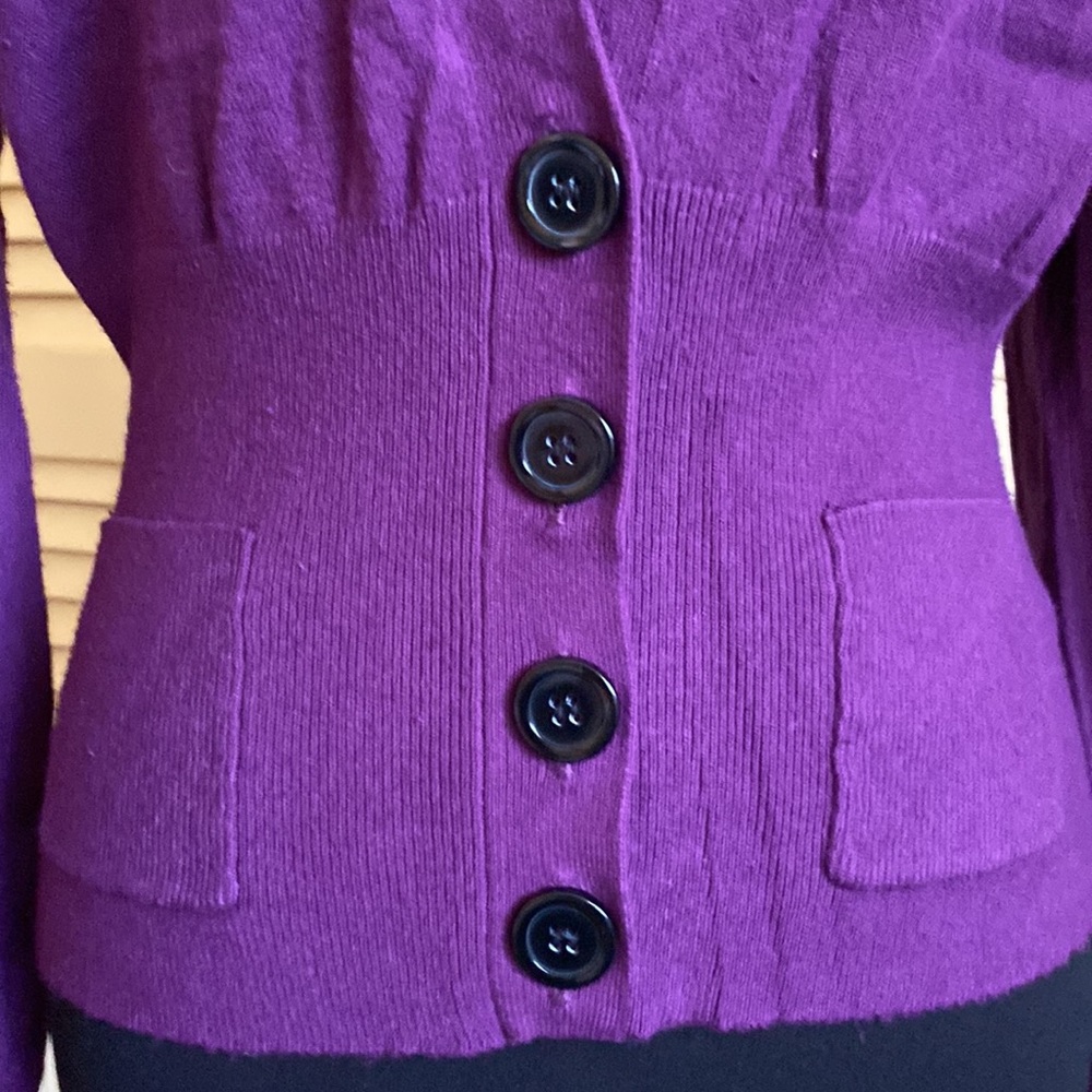 Long-sleeve Cardigan with Bishop Sleeves, 4 button closure and pockets - Purple - Picture 2 of 8